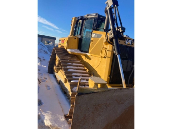 Used Track Type Tractors for Sale | Tractor & Equipment Co.